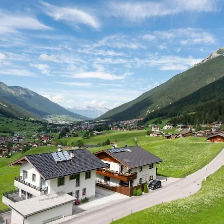 Quiet Apartment With Ski Storage Neustift im Stubaital Exterior photo