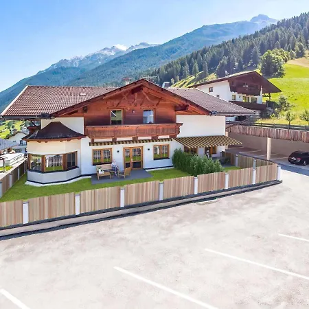 Quiet Apartment With Ski Storage Neustift im Stubaital Exterior photo